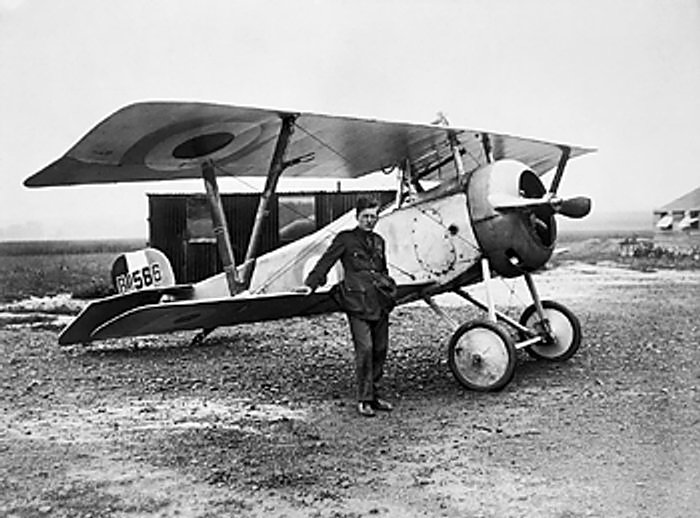Commander of No.60 Squadron by war's end, Bishop stands with his Nieuport 17 at Filescamp, France. (IWM Collection via wikipedia)