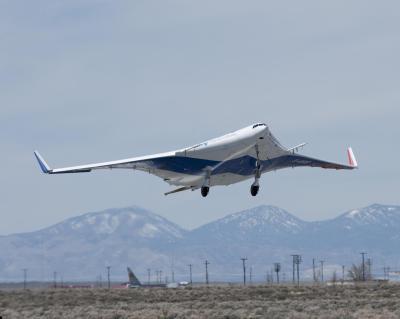 Boeing's X-48B Blended Wing Body technology demonstrator takes flight at NASA's Dryden Flight Research Center on Edwards Air Force Base. Despite appearances, this is another 8.5% scale aircraft, with a 20 ft 5 in (6.22m) wingspan. NASA photo / Tony Landis