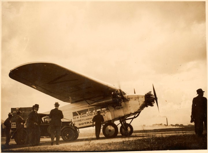 Avro Ten