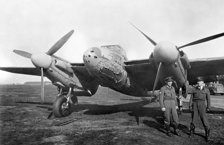 Cybulski (left) and Ladbrook pose with DZ757 ‘RA-Q’. Note the feathered propellers on the damaged starboard engine – as well as the nose mounting for their AI radar antenna, which would have been removed well before any cameras came out. (IWM CE 106)