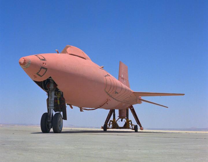 In June 1967, X-15 #2 (56=6671) was given a full ablative coating to disperse the searing heat of flights beyond Mach 4. (NASA ECN-1751)