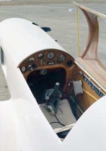 Arnold AR-5 cockpit