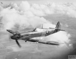 The very first Griffon Spitfire, DP845. Originally built as a Mk.III it was modified for the Griffon as the only Mk.IV, briefly re-designated a Mk.XX, then improved to become the prototype Mk.XII – the first Griffon 'Spit' to enter production and service. (IWM HU 2198)